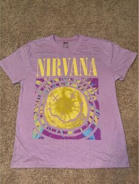 Nirvana 1991 Tour Lavender Graphic T-Shirt XS